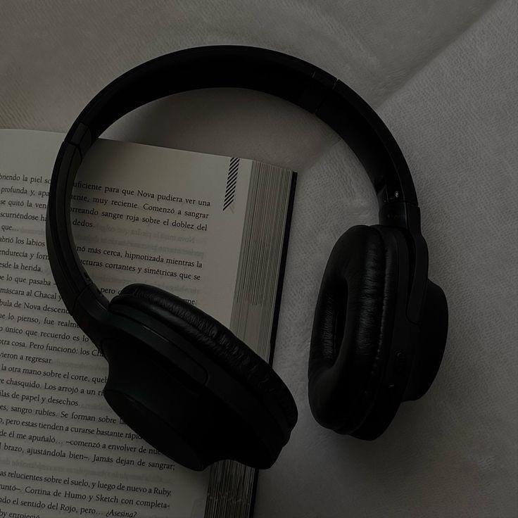 HEADPHONES